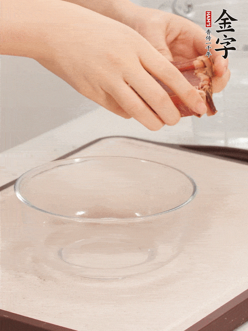火腿切片、溫水浸泡5分鐘
